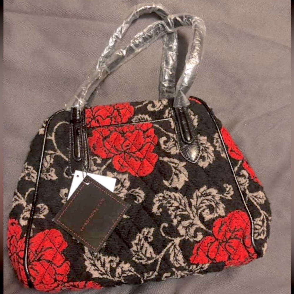 Limited Edition Vera Bradley handbag with kiss lock